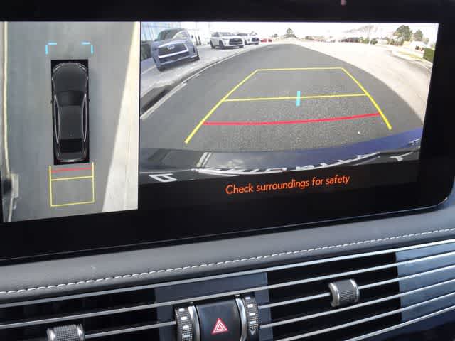 Thumbnail: 2025 Lexus LS - 36