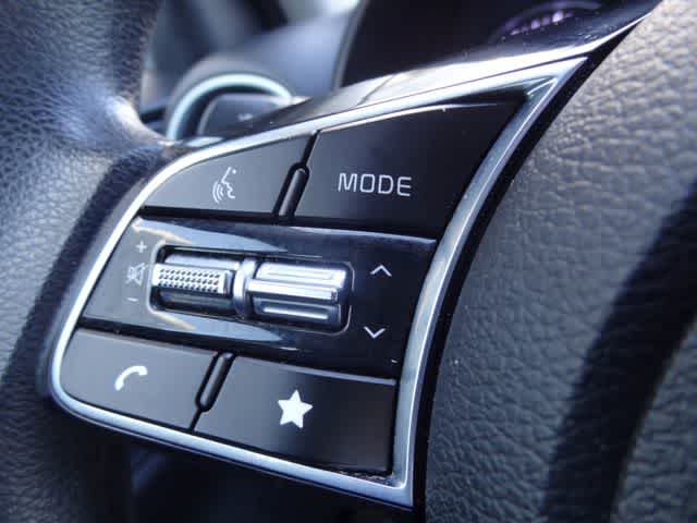 Thumbnail: 2022 Kia Forte - 18