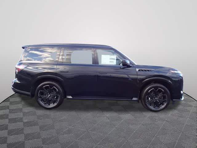 Thumbnail: 2026 INFINITI QX80 - 4