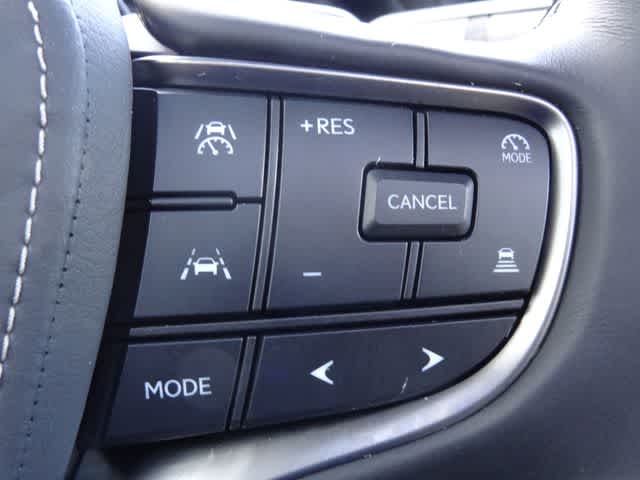 Thumbnail: 2025 Lexus LS - 28