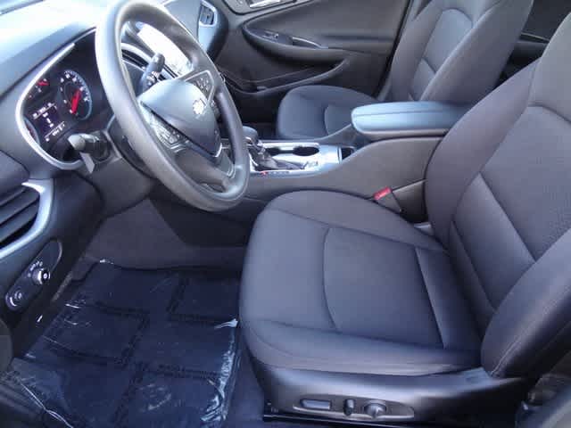 Thumbnail: 2023 Chevrolet Malibu - 6