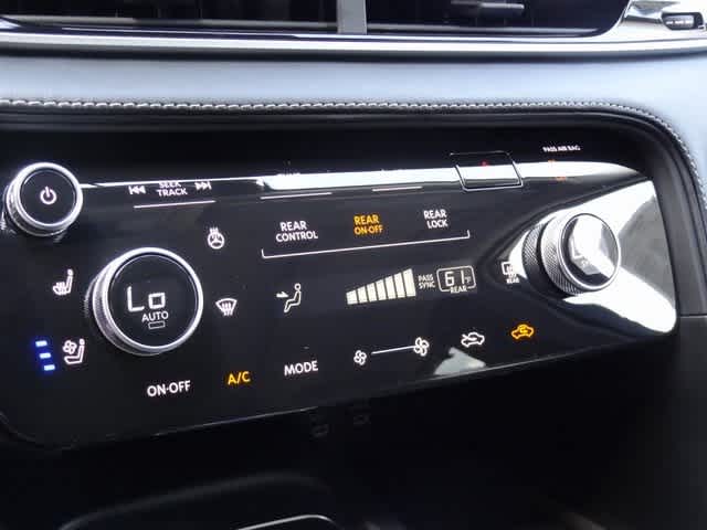 Thumbnail: 2026 INFINITI QX60 - 31