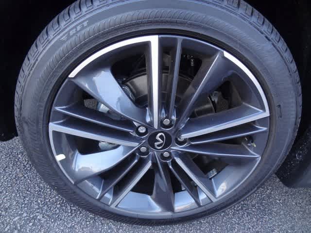 Thumbnail: 2025 INFINITI QX50 - 32