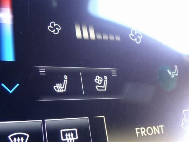 Thumbnail: 2026 INFINITI QX80 - 39