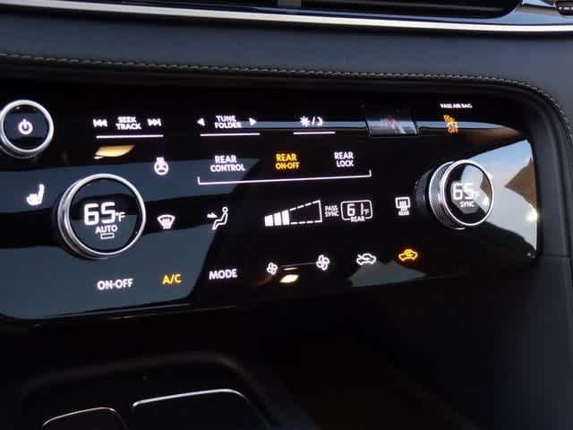 Thumbnail: 2026 INFINITI QX60 - 23