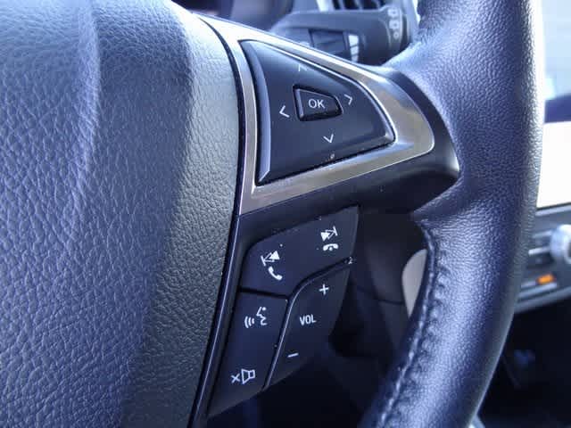 Thumbnail: 2022 Ford Edge - 19