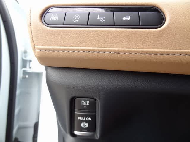2025 INFINITI QX80 Luxe 16