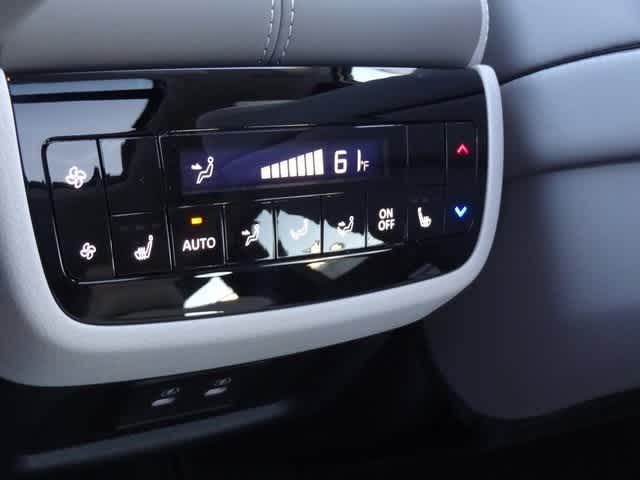 Thumbnail: 2026 INFINITI QX60 - 11