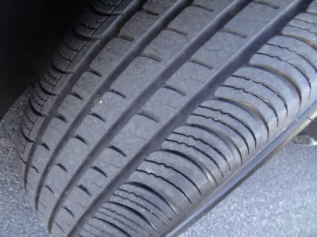 Thumbnail: 2023 Chevrolet Malibu - 32