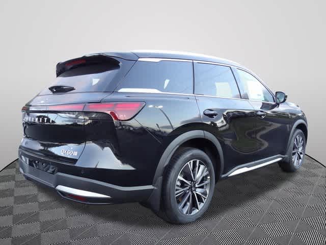 Thumbnail: 2026 INFINITI QX60 - 3