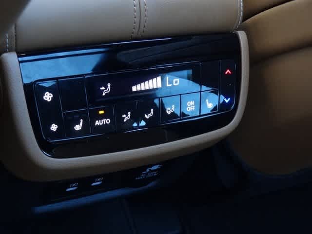 Thumbnail: 2026 INFINITI QX60 - 12