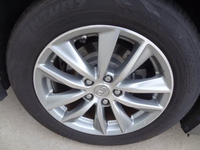 Thumbnail: 2016 INFINITI Q50 - 25