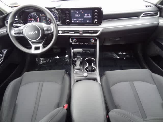 Thumbnail: 2023 Kia K5 - 10