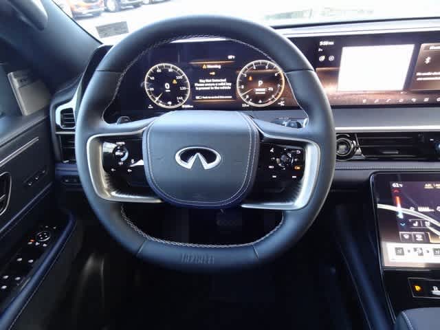 Thumbnail: 2026 INFINITI QX80 - 14