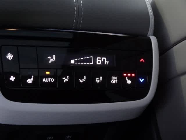 Thumbnail: 2026 INFINITI QX60 - 10