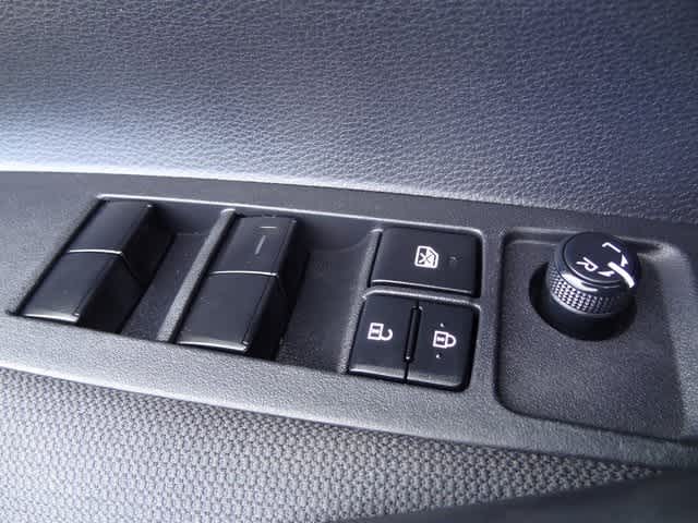 Thumbnail: 2023 Toyota Corolla - 15