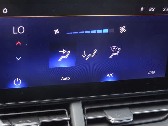 Thumbnail: 2025 Chevrolet Trax - 23