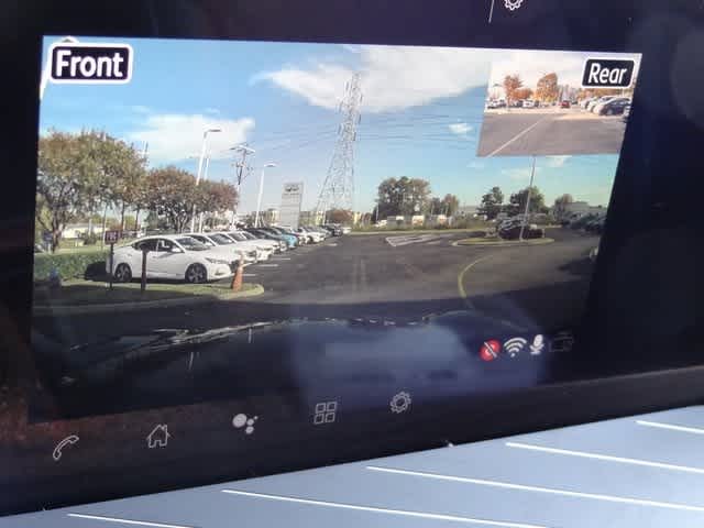 Thumbnail: 2026 INFINITI QX80 - 36