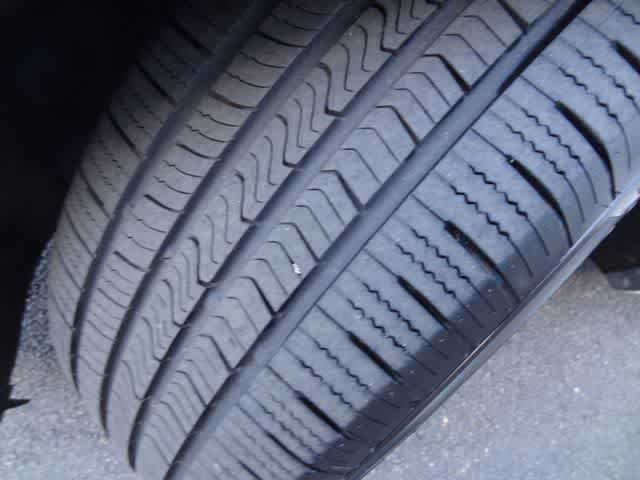 Thumbnail: 2024 Chevrolet Malibu - 32