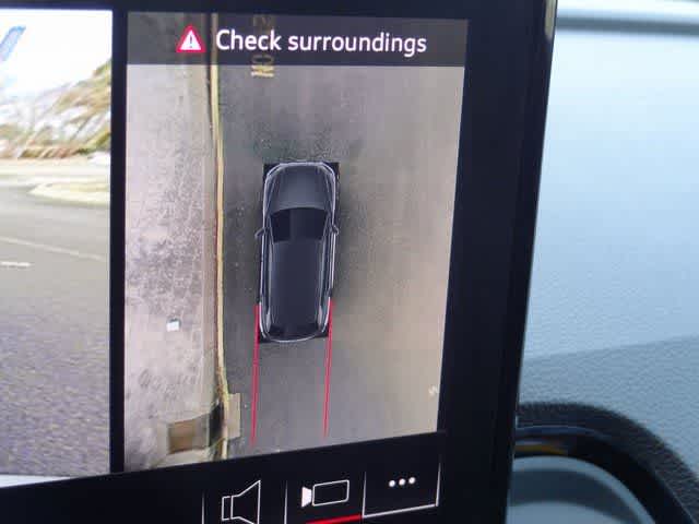 Thumbnail: 2024 Audi Q5 - 30