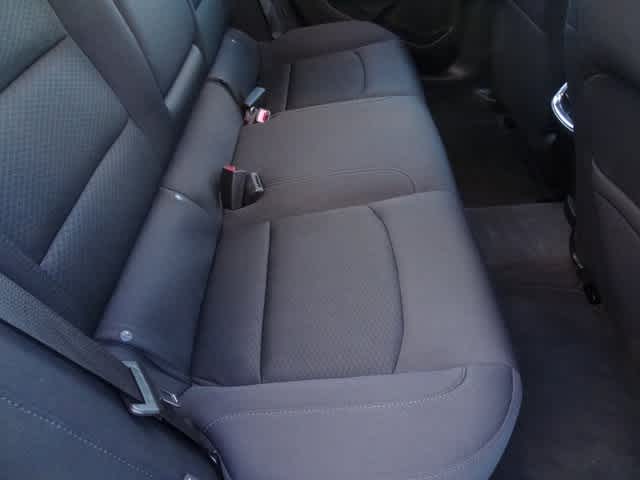 Thumbnail: 2023 Chevrolet Malibu - 10