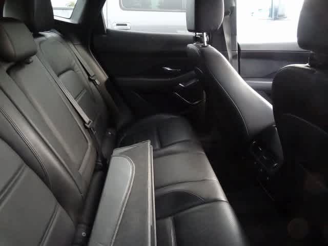 Thumbnail: 2018 Jaguar E-Pace - 11