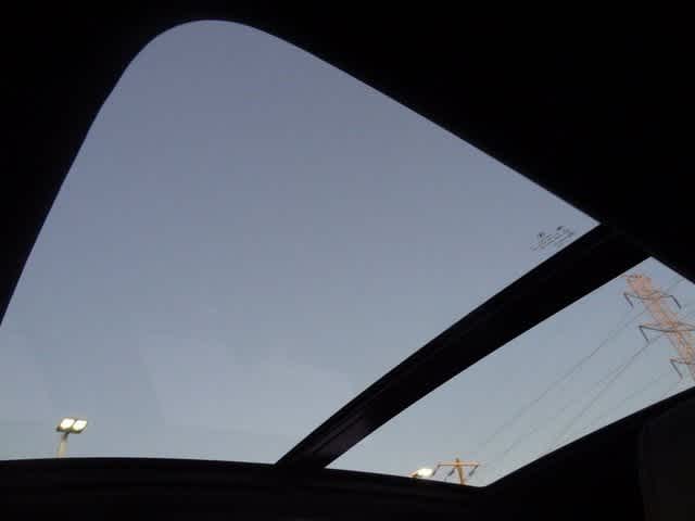 Thumbnail: 2023 Acura MDX - 8