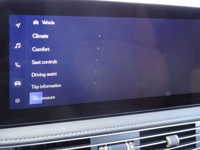 Thumbnail: 2025 Lexus LS - 35