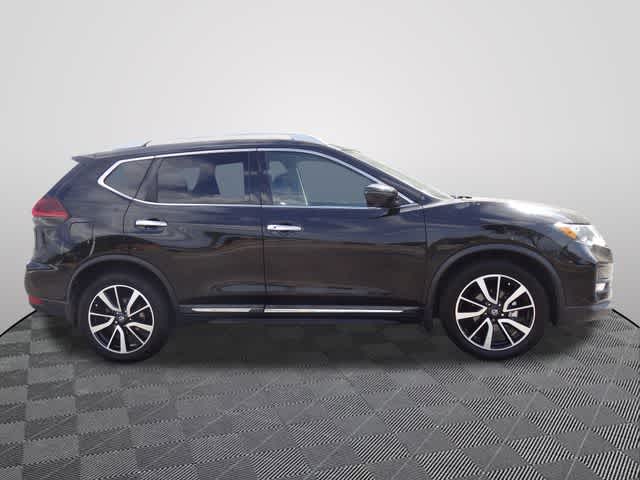 Thumbnail: 2020 Nissan Rogue - 4