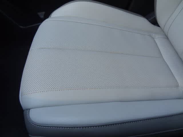 Thumbnail: 2026 INFINITI QX60 - 30