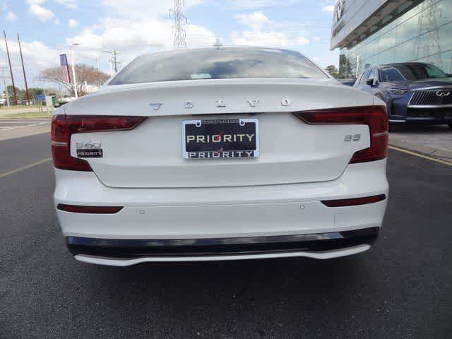 Thumbnail: 2024 Volvo S60 - 3