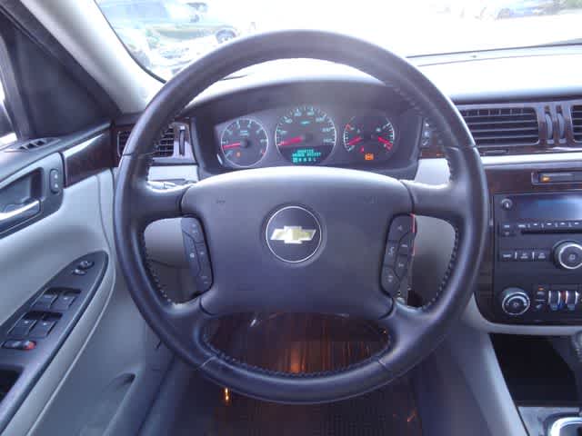 Thumbnail: 2014 Chevrolet Impala - 12