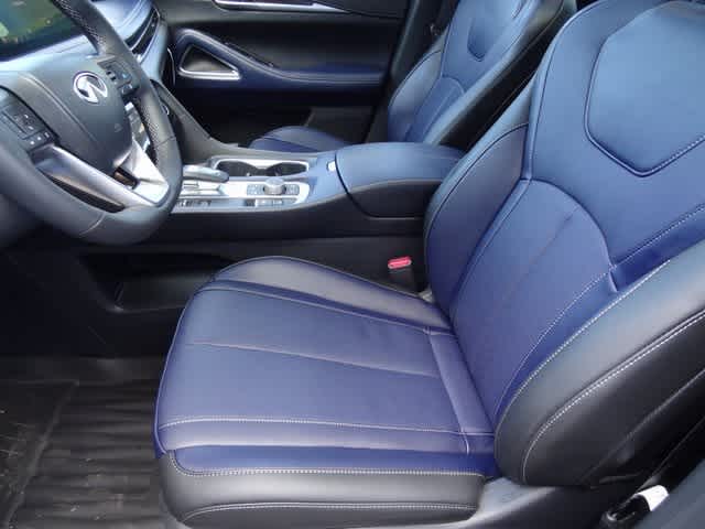 Thumbnail: 2026 INFINITI QX60 - 6