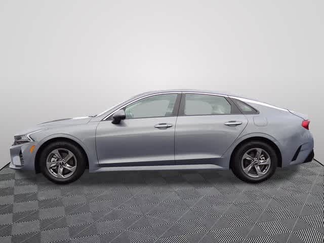 Thumbnail: 2023 Kia K5 - 2