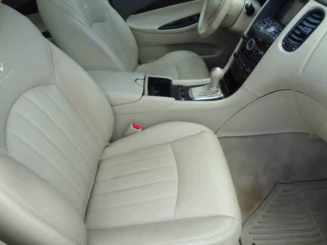 Thumbnail: 2010 INFINITI EX35 - 13
