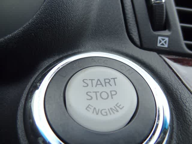 Thumbnail: 2019 INFINITI Q70 - 24