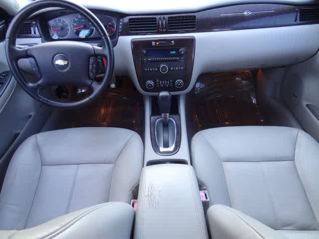 Thumbnail: 2014 Chevrolet Impala - 11