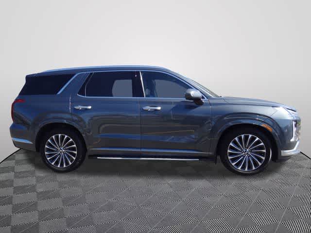 Thumbnail: 2023 Hyundai Palisade - 4