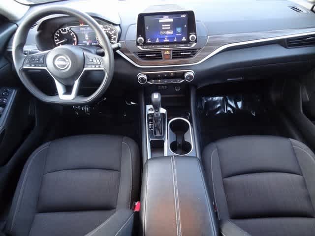 Thumbnail: 2024 Nissan Altima - 11