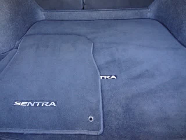 Thumbnail: 2022 Nissan Sentra - 8