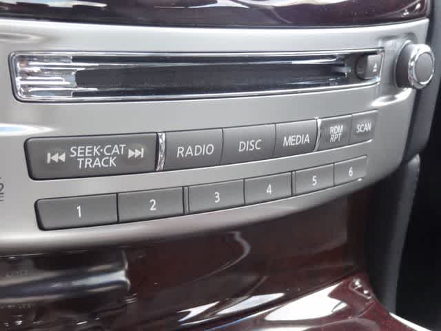 Thumbnail: 2019 INFINITI Q70 - 31