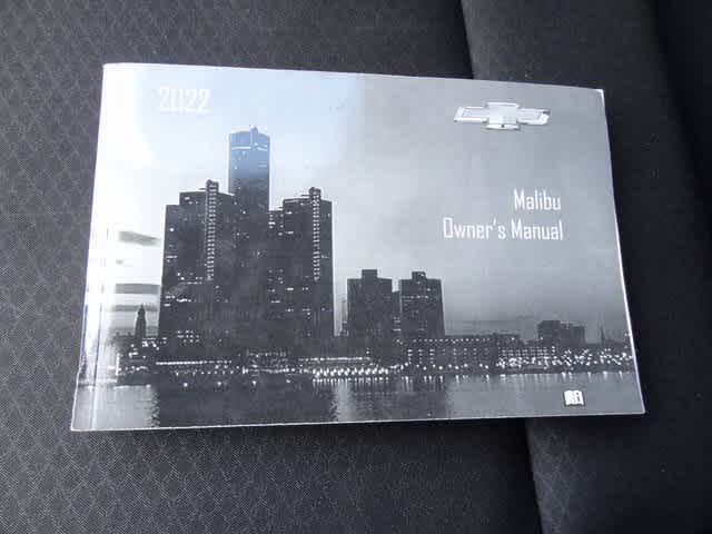 Thumbnail: 2022 Chevrolet Malibu - 32