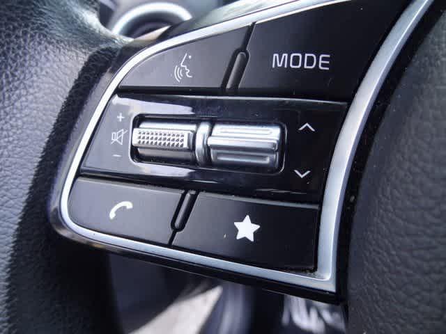 Thumbnail: 2023 Kia Forte - 15