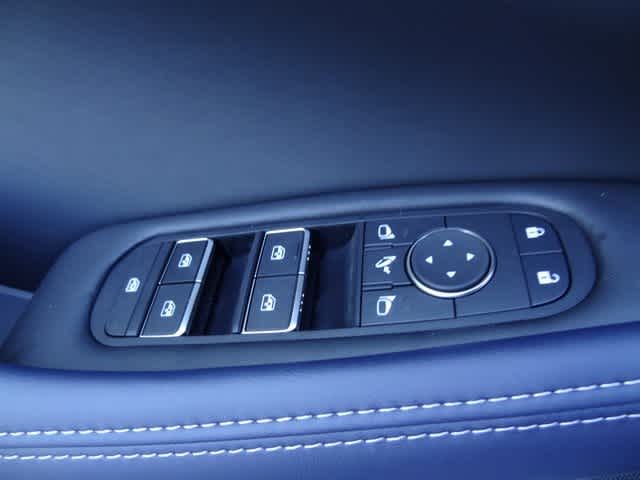 Thumbnail: 2026 INFINITI QX60 - 15