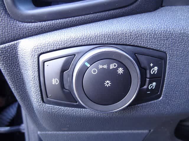 Thumbnail: 2019 Ford EcoSport - 15