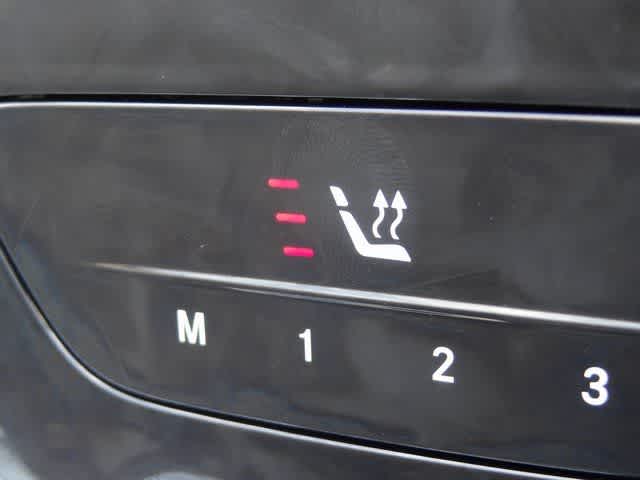 Thumbnail: 2024 Mercedes-Benz E-Class - 18