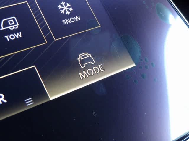 Thumbnail: 2026 INFINITI QX80 - 42