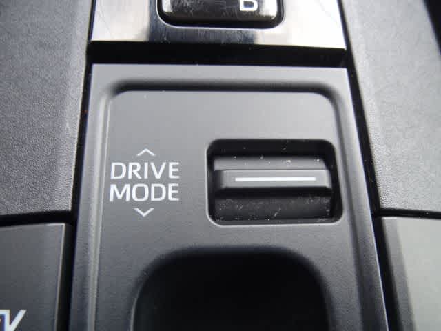 Thumbnail: 2025 Toyota Prius - 31