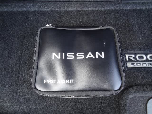 Thumbnail: 2022 Nissan Rogue Sport - 10