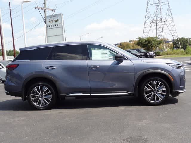 Thumbnail: 2026 INFINITI QX60 - 4